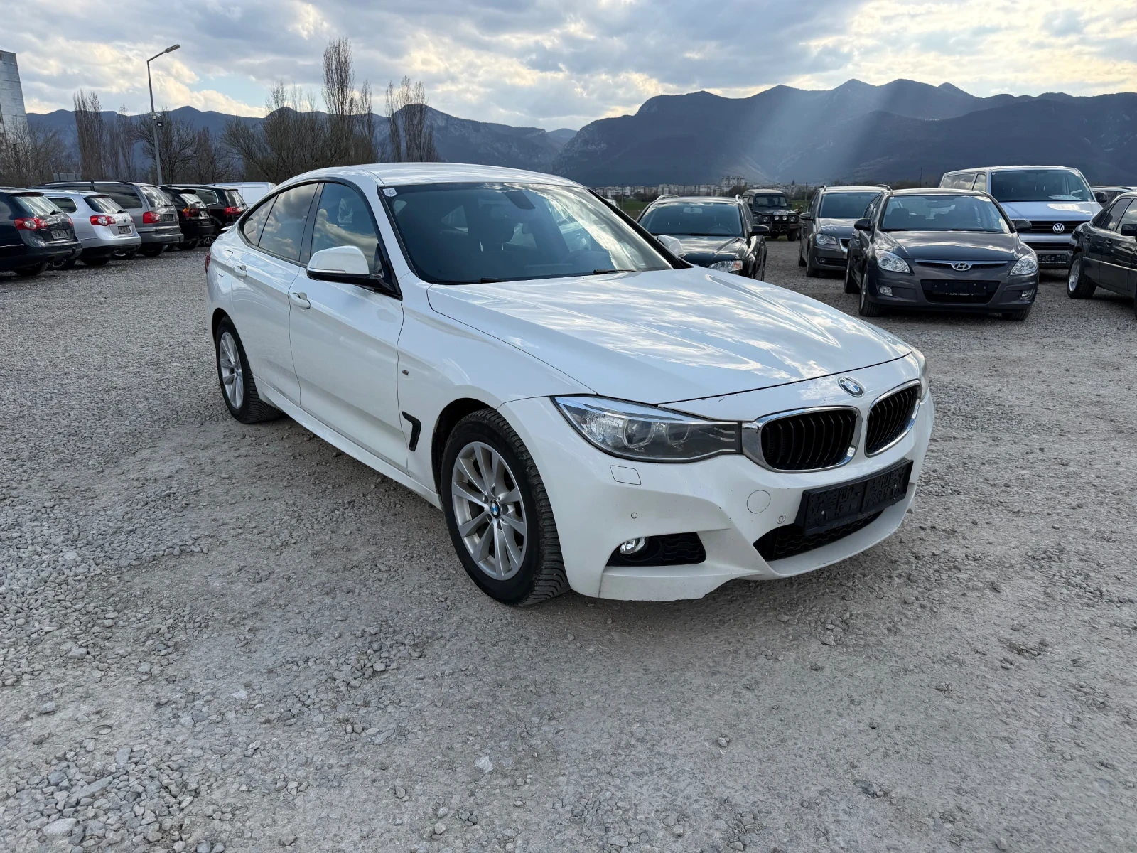 BMW 3gt 2.0XD-190PS M PACK, снимка 3 - Автомобили и джипове - 53990570