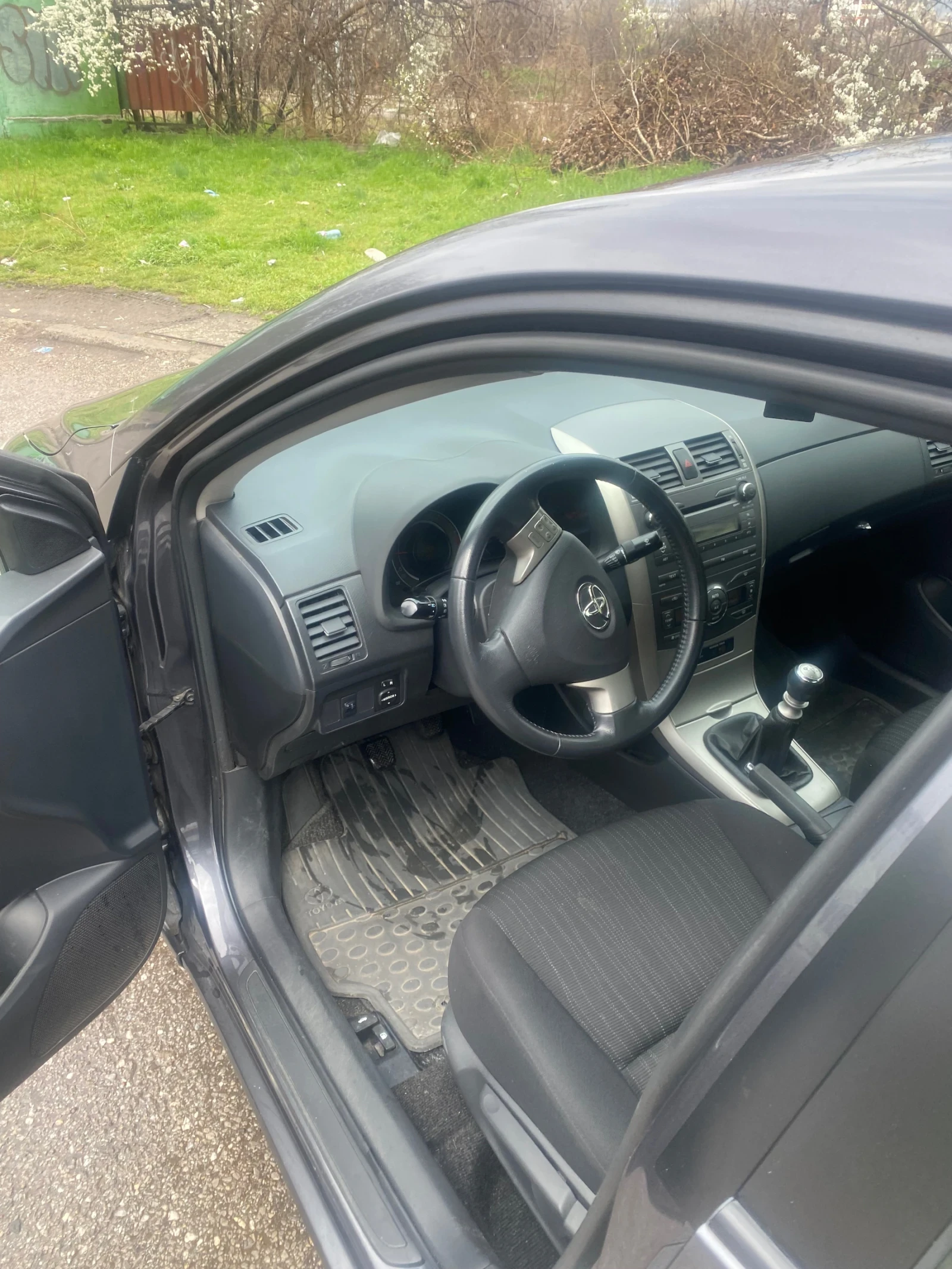 Toyota Corolla | Mobile.bg � ����������� 6