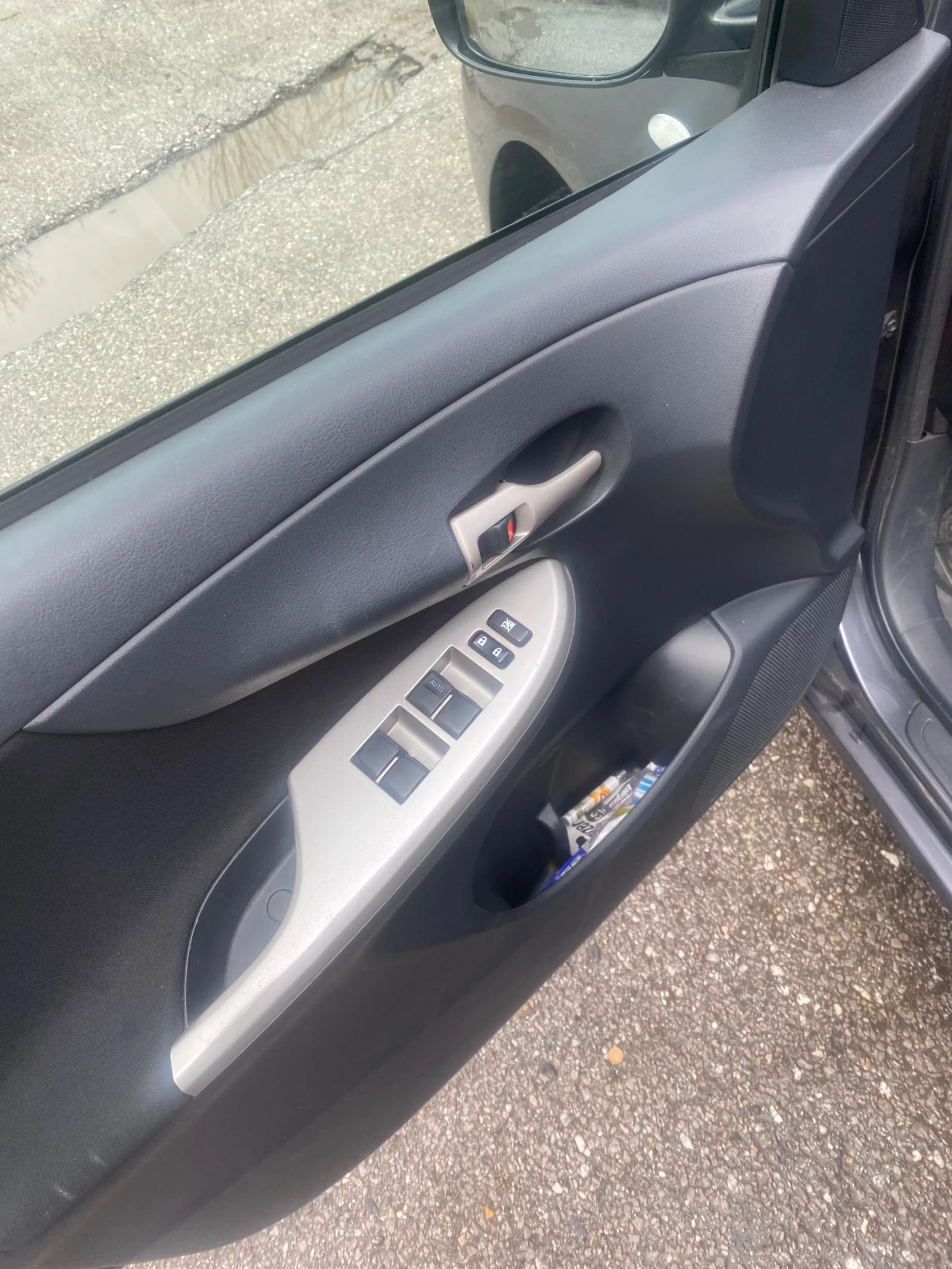 Toyota Corolla | Mobile.bg � ����������� 10