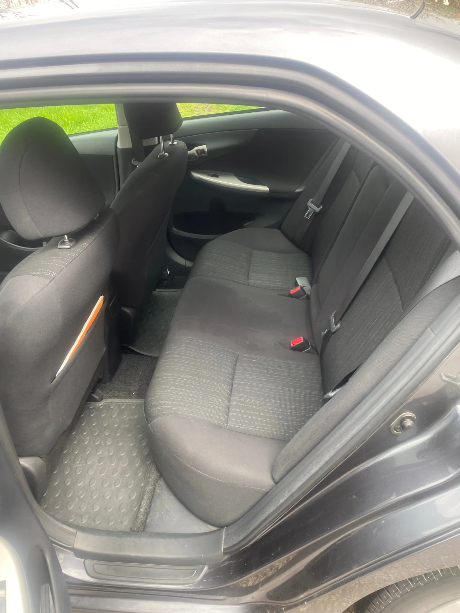 Toyota Corolla | Mobile.bg � ����������� 14