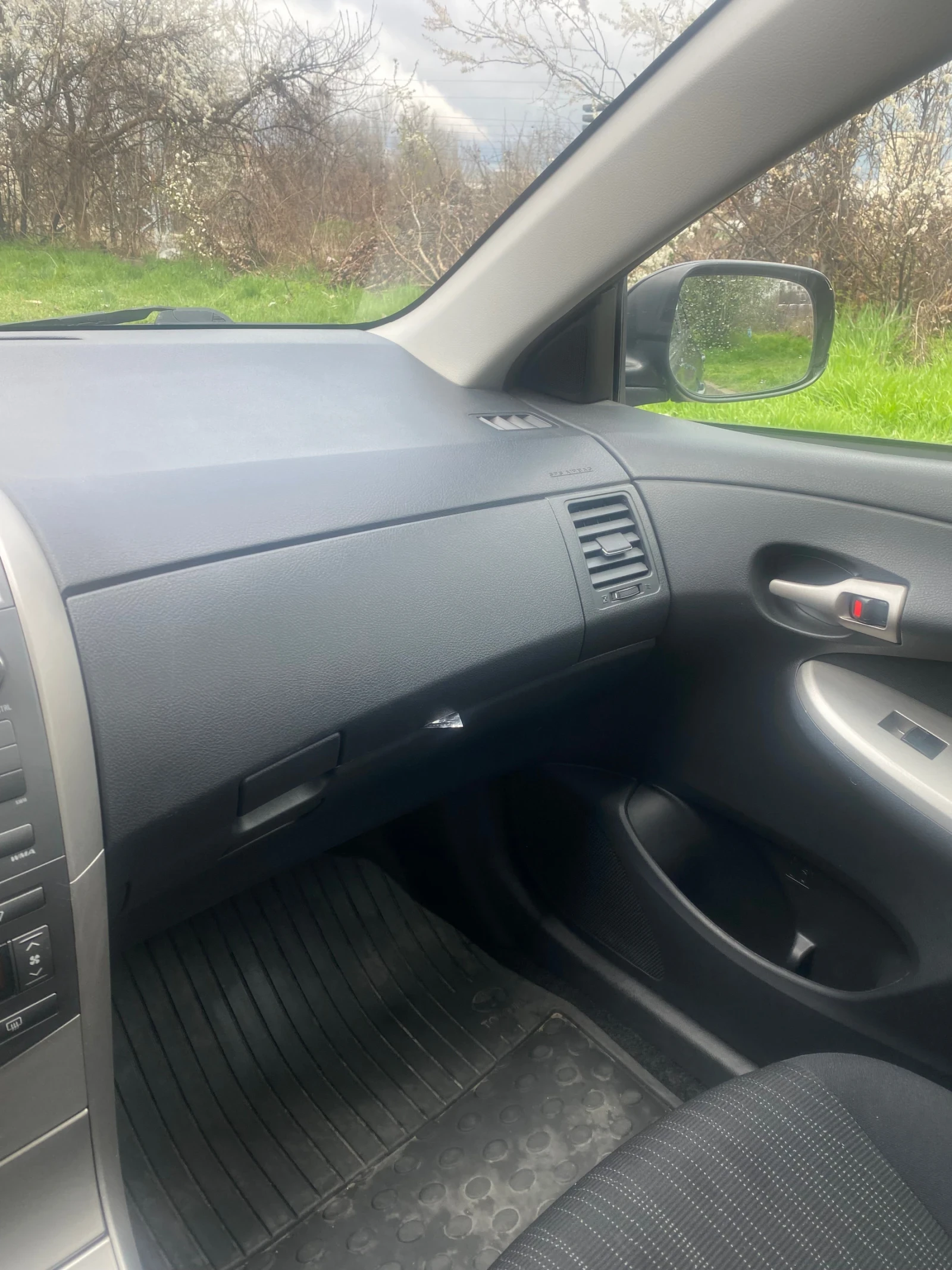 Toyota Corolla | Mobile.bg � ����������� 9