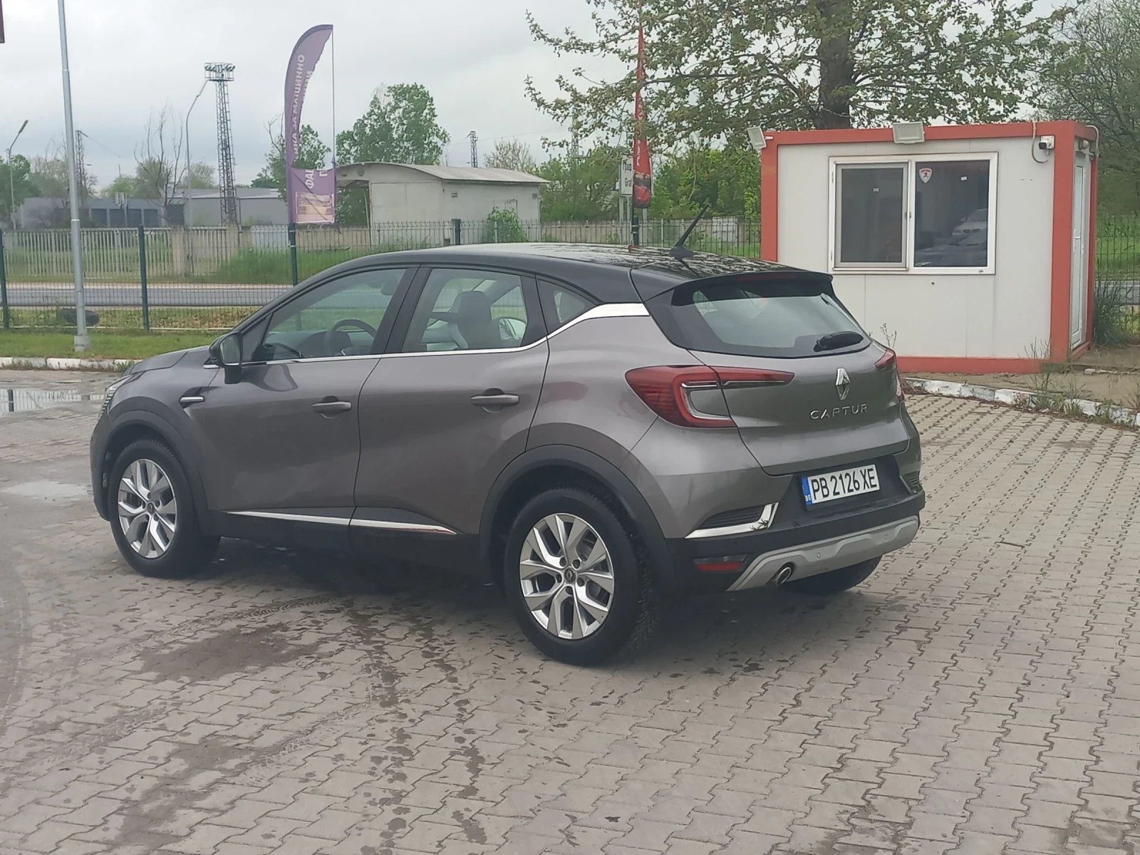Renault Captur 1.5, снимка 5 - Автомобили и джипове - 54396264