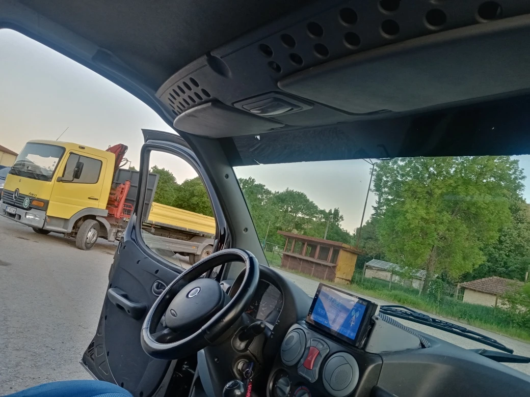 Fiat Doblo 1.9 TD CARGO, снимка 17 - Автомобили и джипове - 54446502