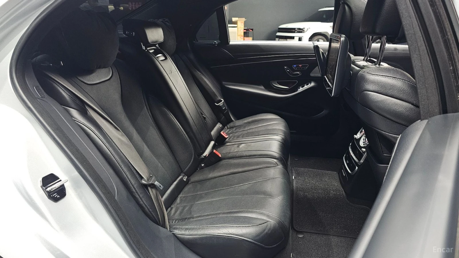 Mercedes-Benz S 350 D LONG 4MATIC Автокредит Цена до България, снимка 15 - Автомобили и джипове - 55491531