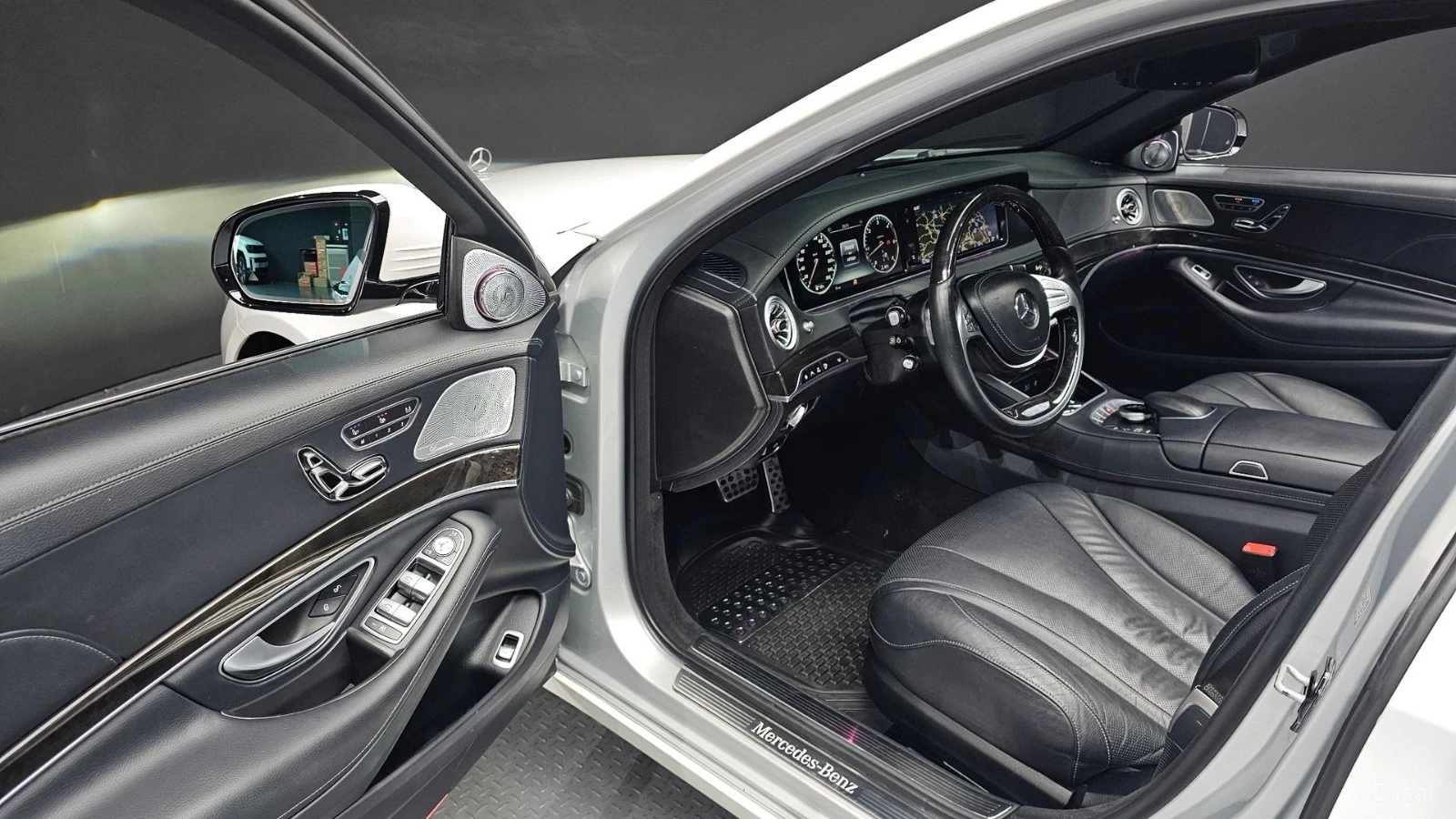 Mercedes-Benz S 350 D LONG 4MATIC Автокредит Цена до България, снимка 8 - Автомобили и джипове - 55491531