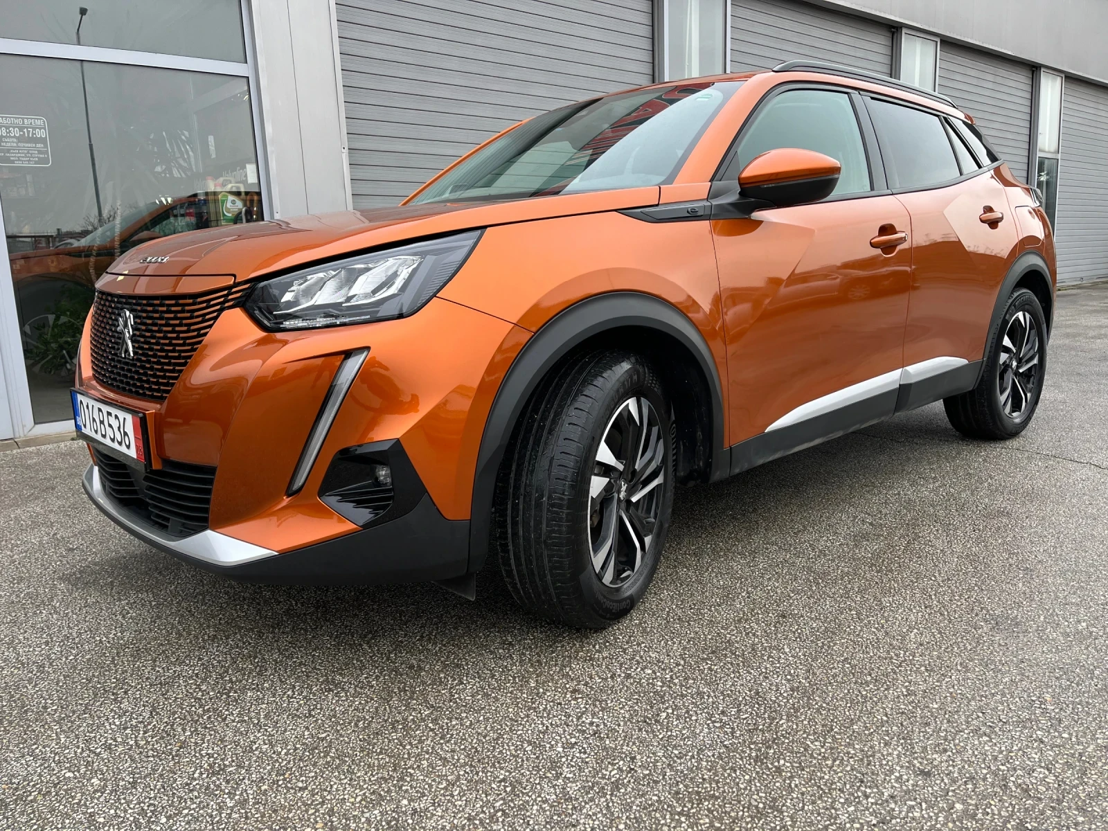 Peugeot 2008 e, снимка 4 - Автомобили и джипове - 55630752