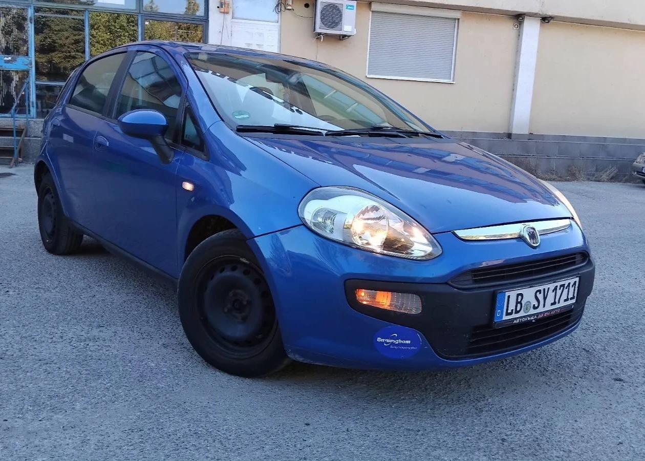 Fiat Punto, снимка 2 - Автомобили и джипове - 55771827