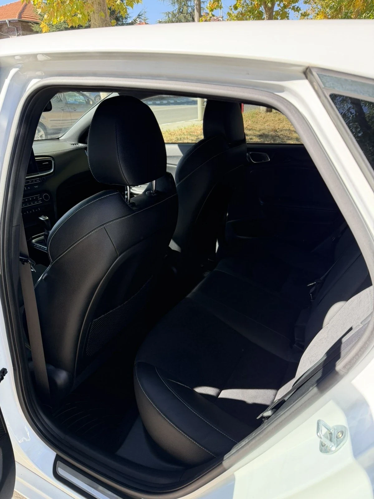 Kia Ceed, снимка 13 - Автомобили и джипове - 56360070