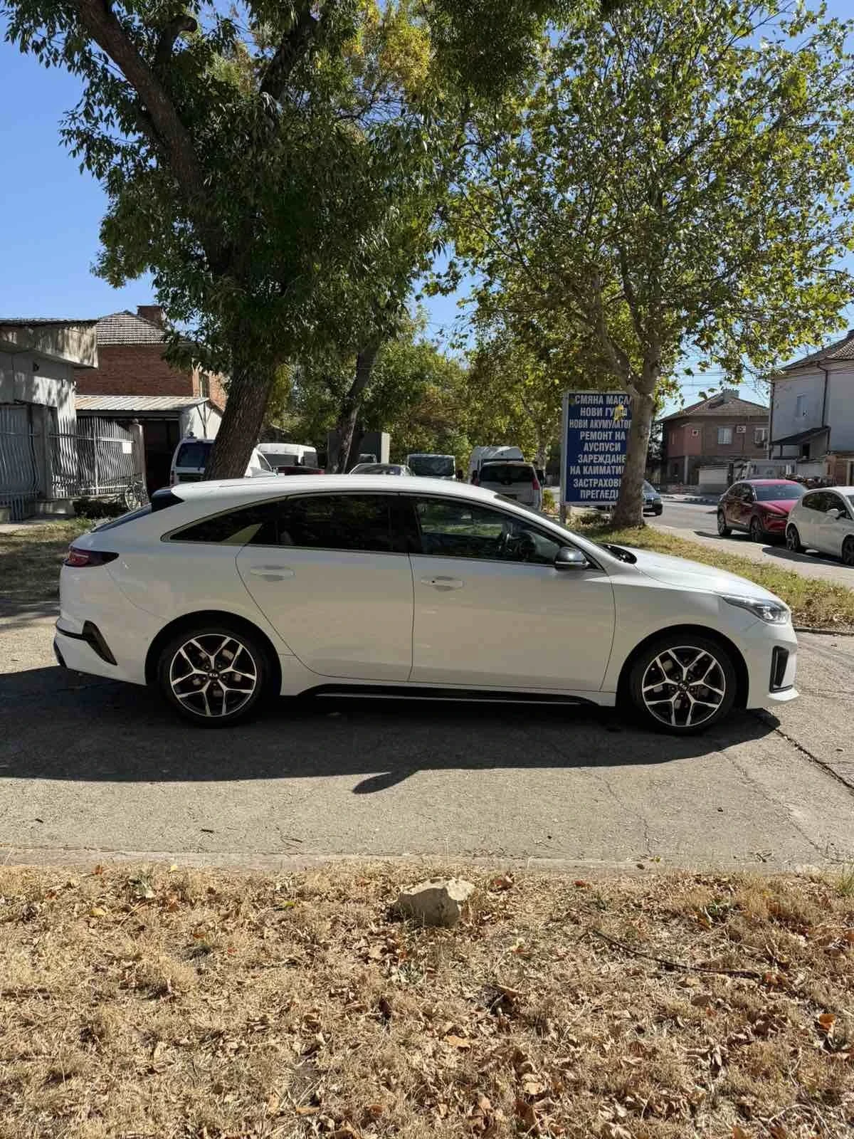Kia Ceed, снимка 4 - Автомобили и джипове - 56360070