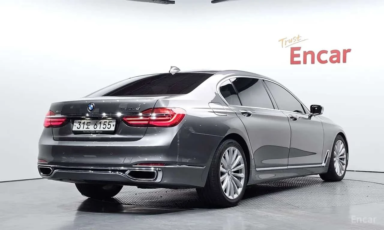 BMW 740 * 740Ld xDrive * ЦЕНА ДО БГ, снимка 2 - Автомобили и джипове - 56624648