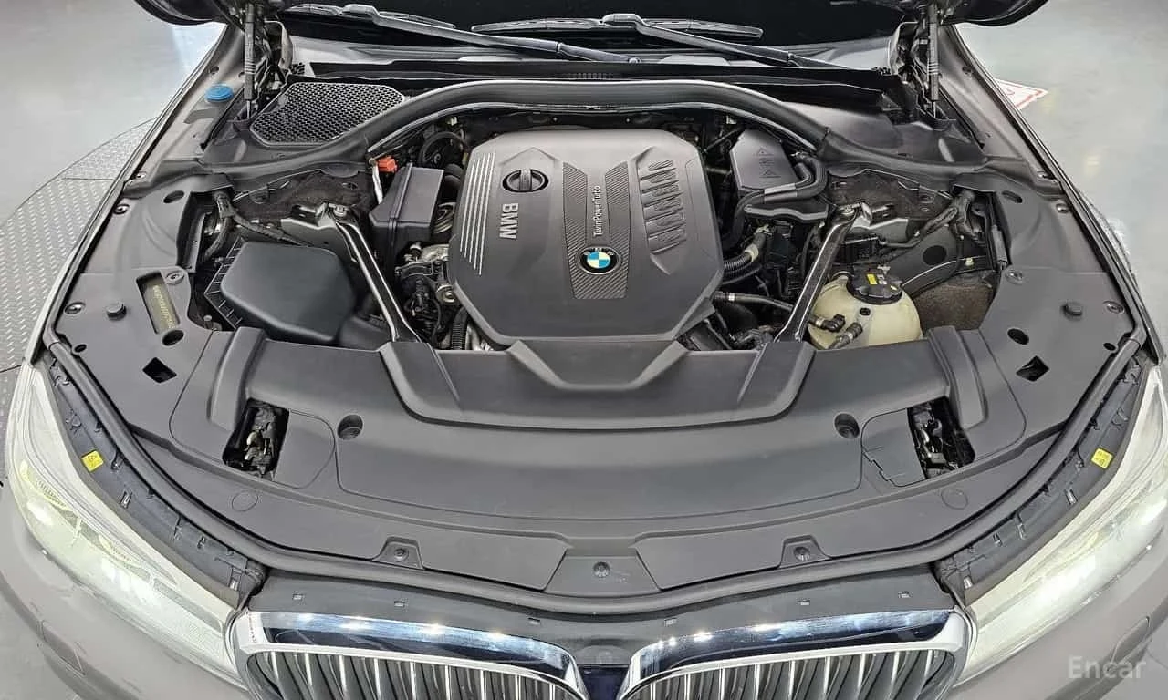 BMW 740 * 740Ld xDrive * ЦЕНА ДО БГ, снимка 6 - Автомобили и джипове - 56624648
