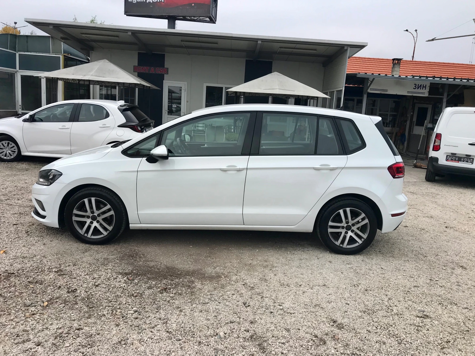 VW Sportsvan 1.6dti.-2019g.face,  | Mobile.bg � ����������� 4