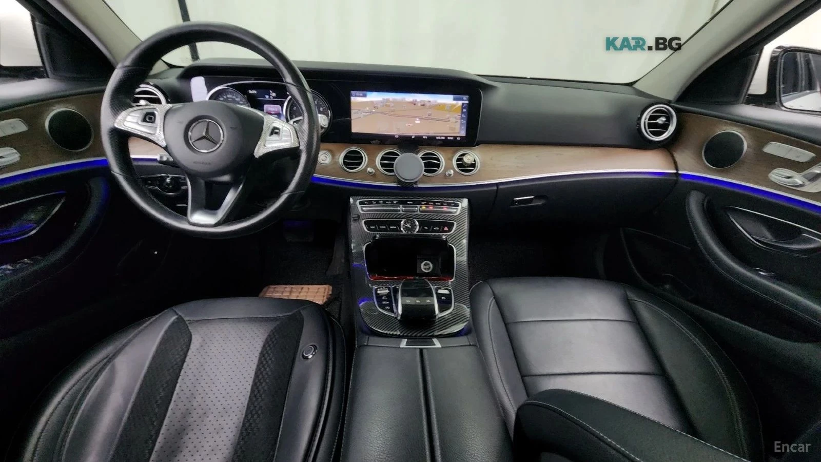 Mercedes-Benz E 300, снимка 7 - Автомобили и джипове - 56690095