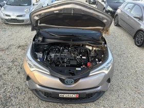 Toyota C-HR 1.8 HYBRID, снимка 4