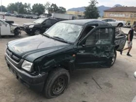 Toyota Hilux 2.5 d4d На части - [11] 