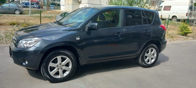 Toyota Rav4 CROSSOVER , снимка 4 - Автомобили и джипове - 46661821