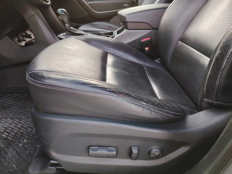 Hyundai Santa fe Premium 4WD, снимка 14 - Автомобили и джипове - 51407593