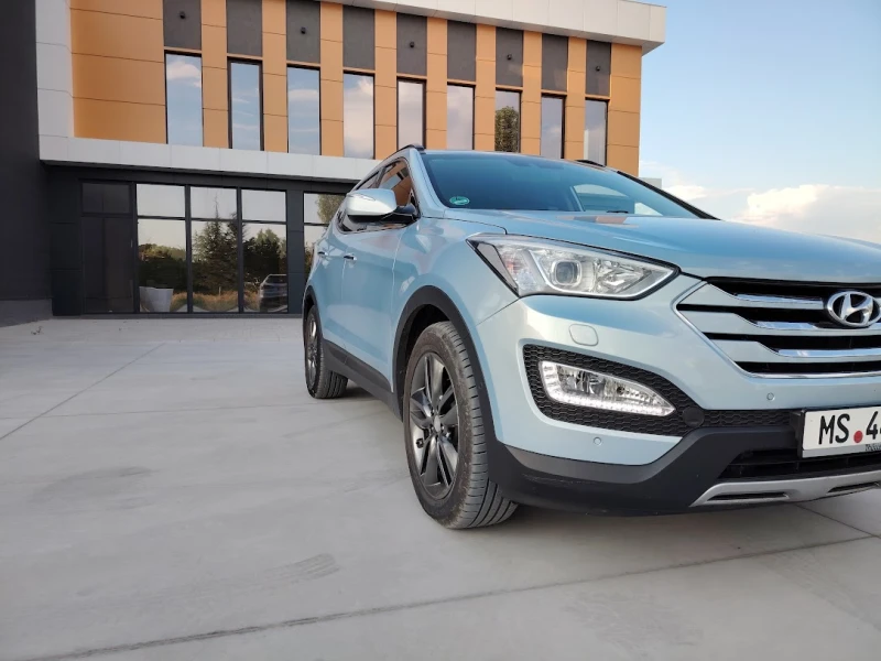 Hyundai Santa fe Premium 4WD, снимка 4 - Автомобили и джипове - 51407593