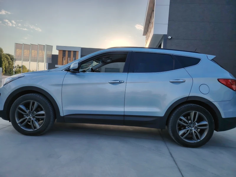 Hyundai Santa fe Premium 4WD, снимка 15 - Автомобили и джипове - 51407593