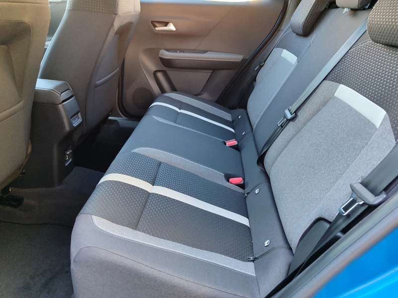 Opel Frontera GS 48V Hybrid 110kW/145Hp MY25, снимка 12 - Автомобили и джипове - 51439335