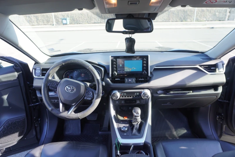 Toyota Rav4, снимка 14 - Автомобили и джипове - 52629684
