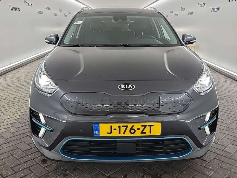 Kia Niro 64kWh* Дистроник* Обдухване* JBL* 97%SOH* , снимка 3 - Автомобили и джипове - 53227198