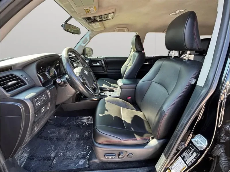 Toyota 4runner TRD Pro * Keyless * Кожа * Подгрев * Premium Sound, снимка 9 - Автомобили и джипове - 53454230