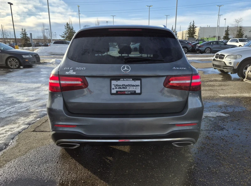 Mercedes-Benz GLC 300 4MATIC* DISTRONIC* 360КАМЕРИ* ПАНОРАМА* , снимка 6 - Автомобили и джипове - 53501811