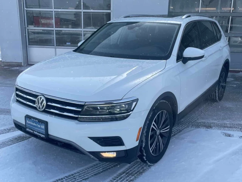 VW Tiguan * Highline * CARFAX * ПАНО * ПОДГРЕВИ * KEYLESS * 