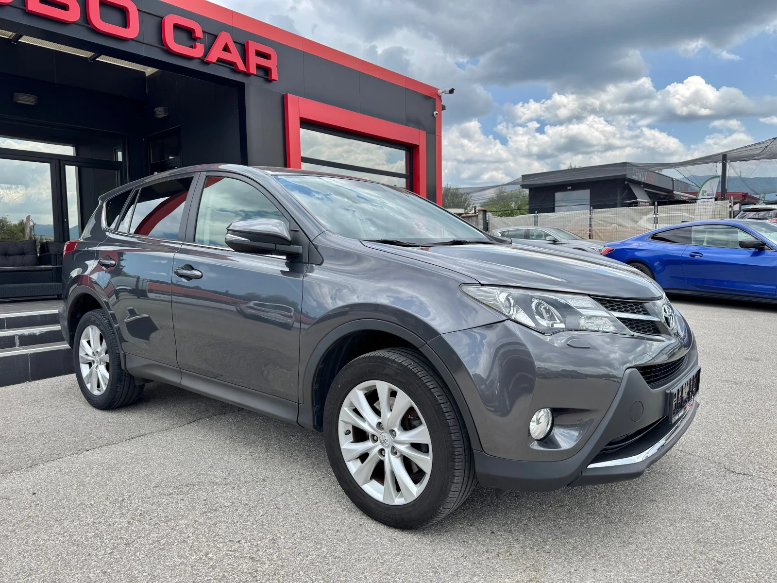 Toyota Rav4 2.2D-AUT-4X4-KEYLESS-CAMERA-XENON-КОЖА-ПОДГРЕВ-ТОП - изображение 6
