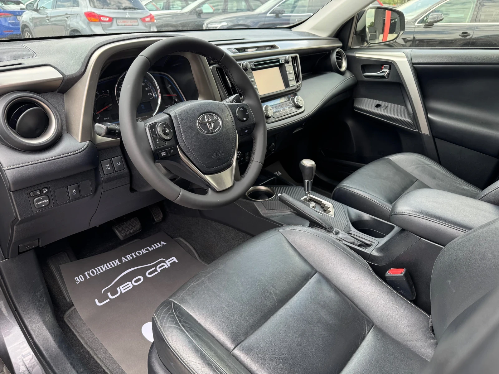 Toyota Rav4 2.2D-AUT-4X4-KEYLESS-CAMERA-XENON-КОЖА-ПОДГРЕВ-ТОП - изображение 9