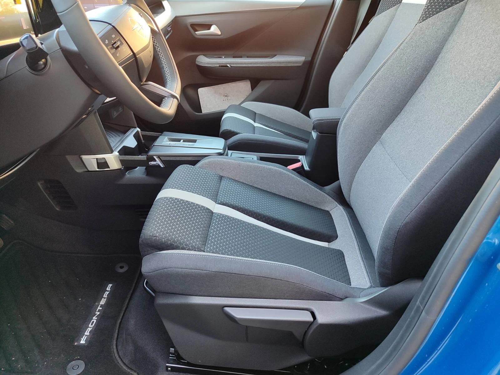 Opel Frontera GS 48V Hybrid 110kW/145Hp MY25 | Mobile.bg   11