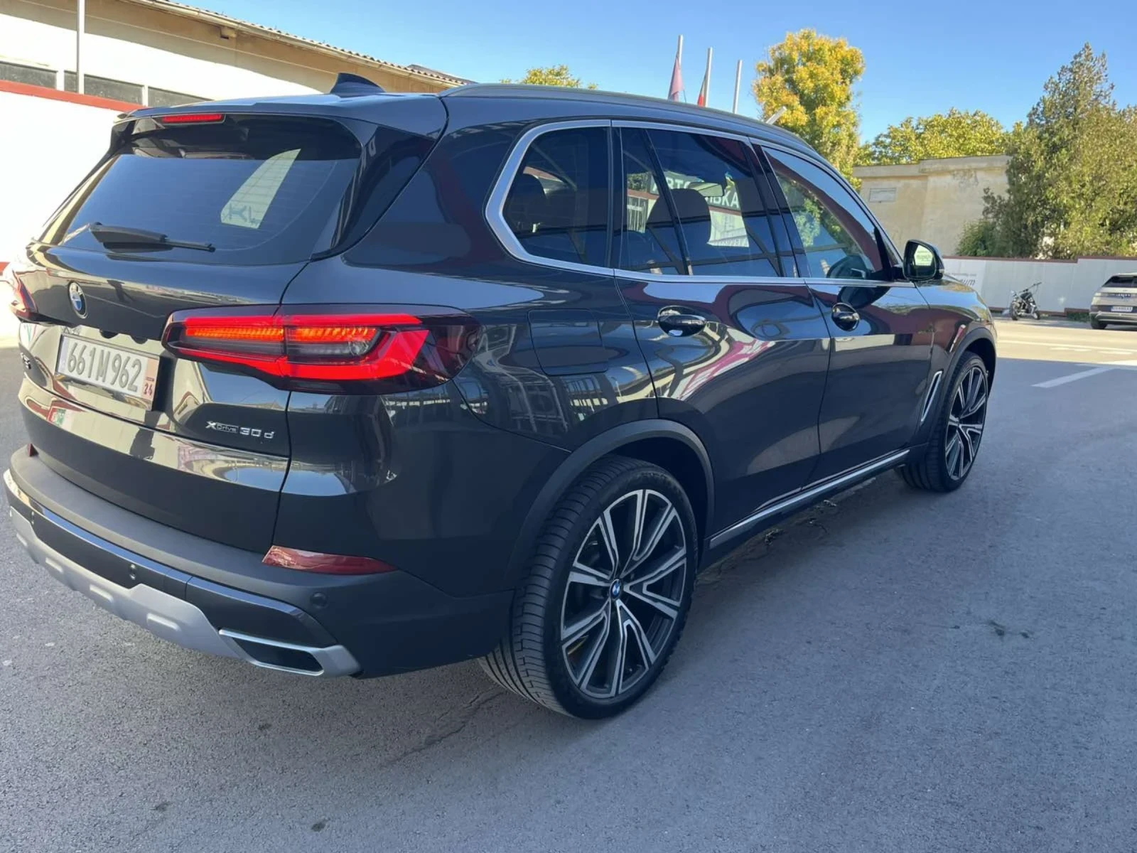 BMW X5 xDrive - изображение 9