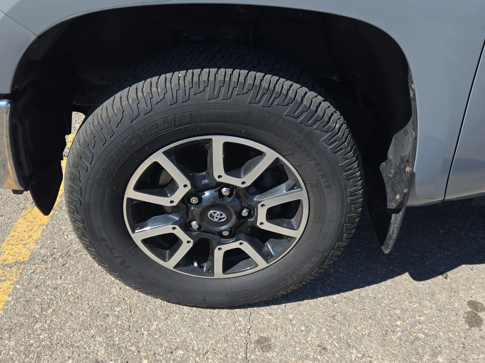 Toyota Tundra CREW CAB STD BED 5.7  CARFAX * * АВТО КРЕДИТ * *  - изображение 5