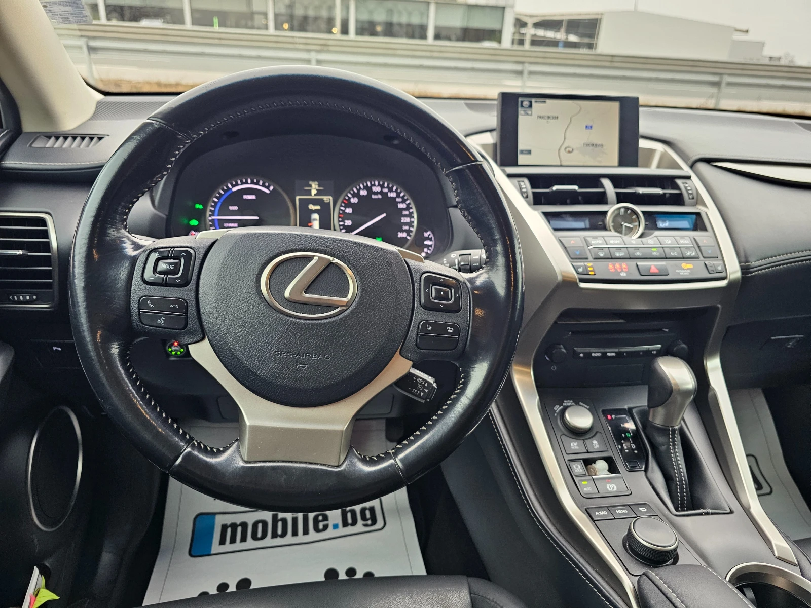 Lexus NX 300h СЕРВИЗНА ИСТОРИЯ/КАТО НОВ/ЛИЗИНГ - изображение 10