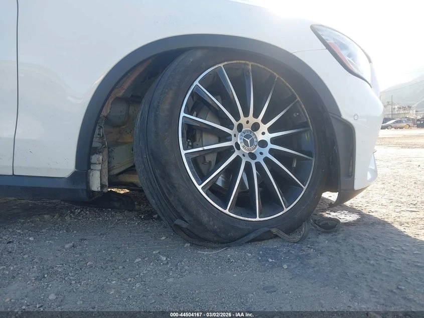 Mercedes-Benz GLC 300 2.0l Suv, снимка 6 - Автомобили и джипове - 53965148