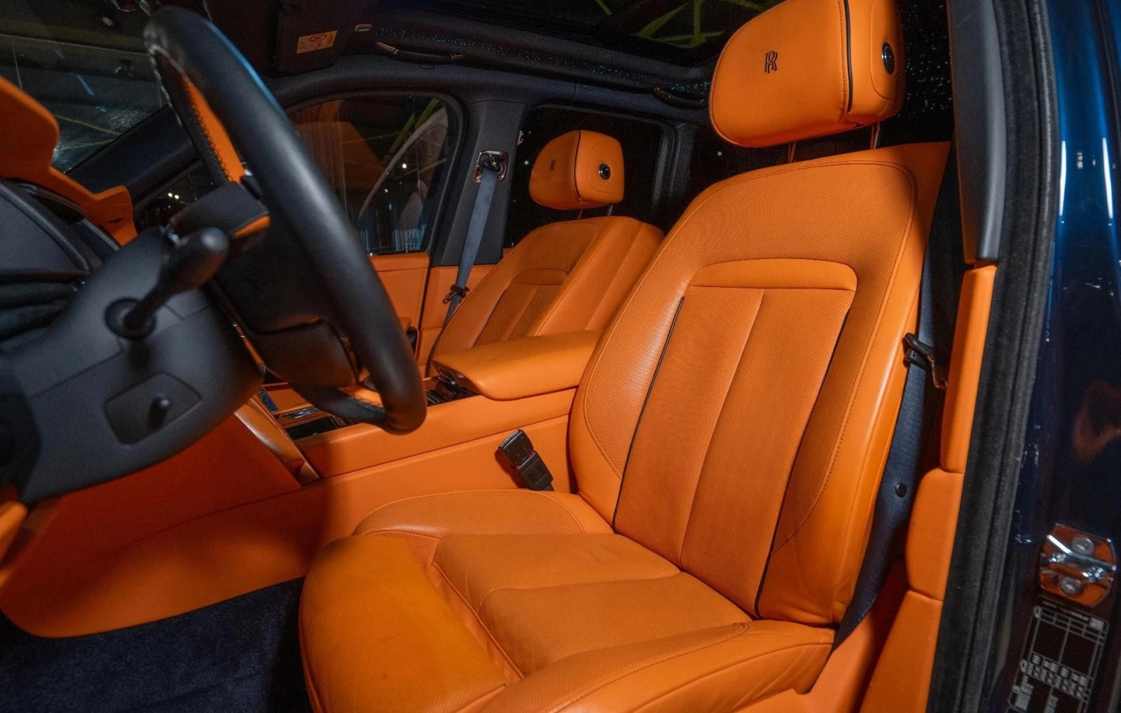 Rolls-Royce Cullinan 6.7 V12 AWD , снимка 9 - Автомобили и джипове - 54700192