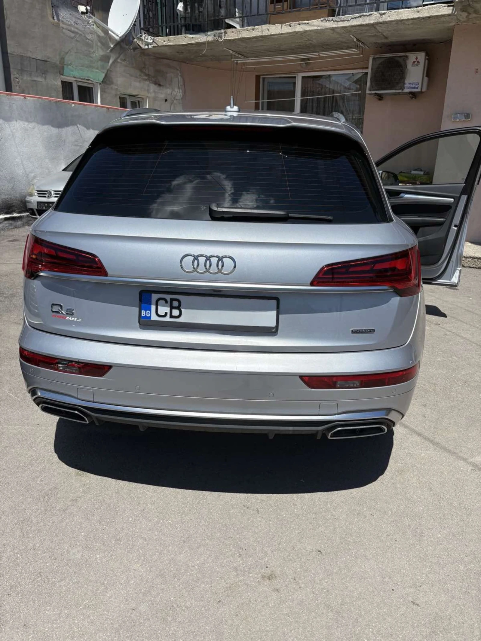 Audi Q5, снимка 2 - Автомобили и джипове - 54751818