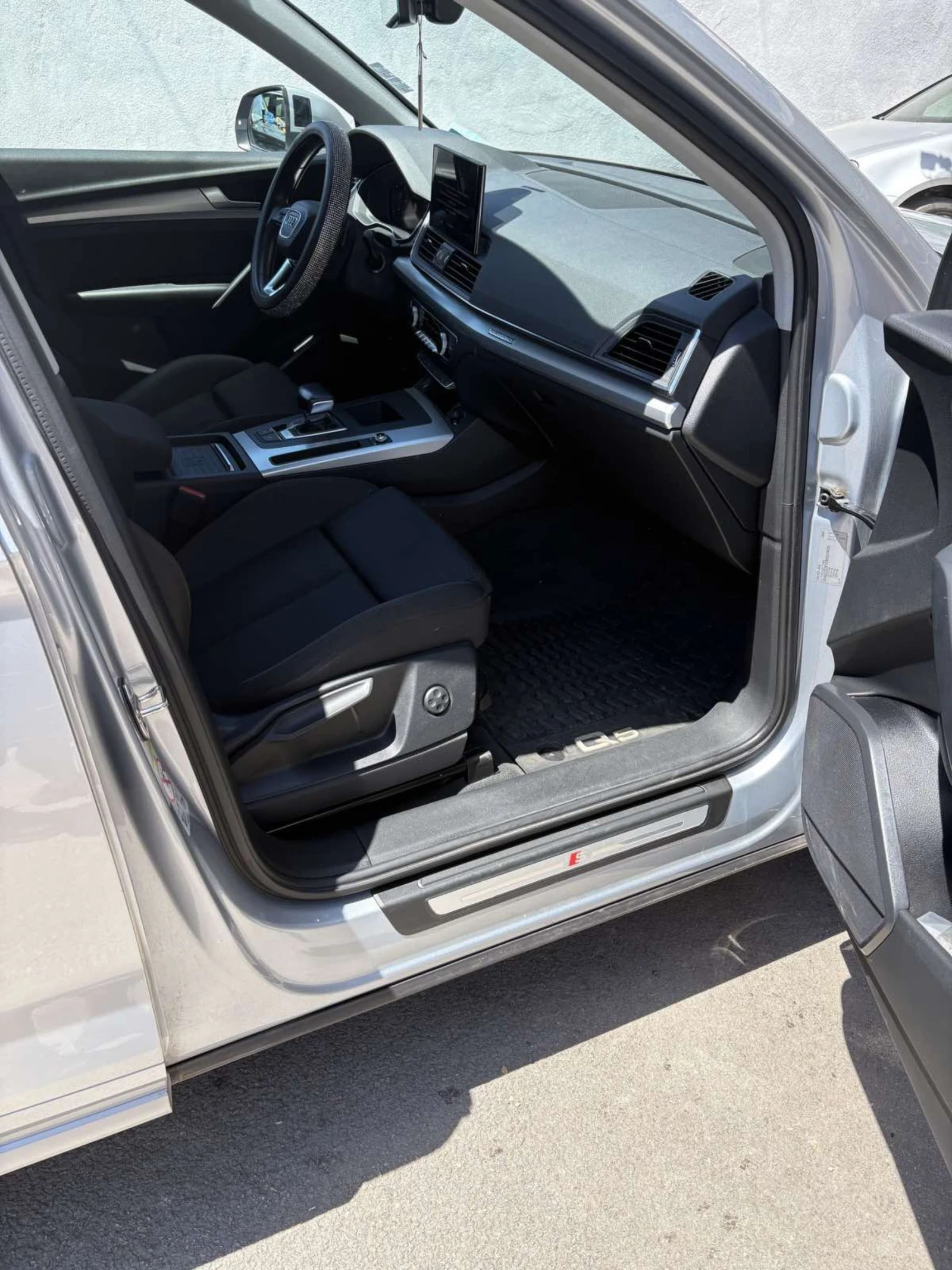 Audi Q5, снимка 4 - Автомобили и джипове - 54751818