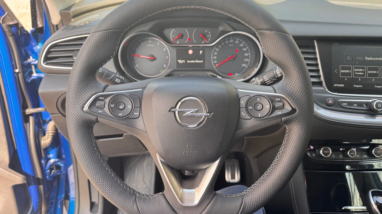 Opel Grandland X, снимка 10 - Автомобили и джипове - 54757072