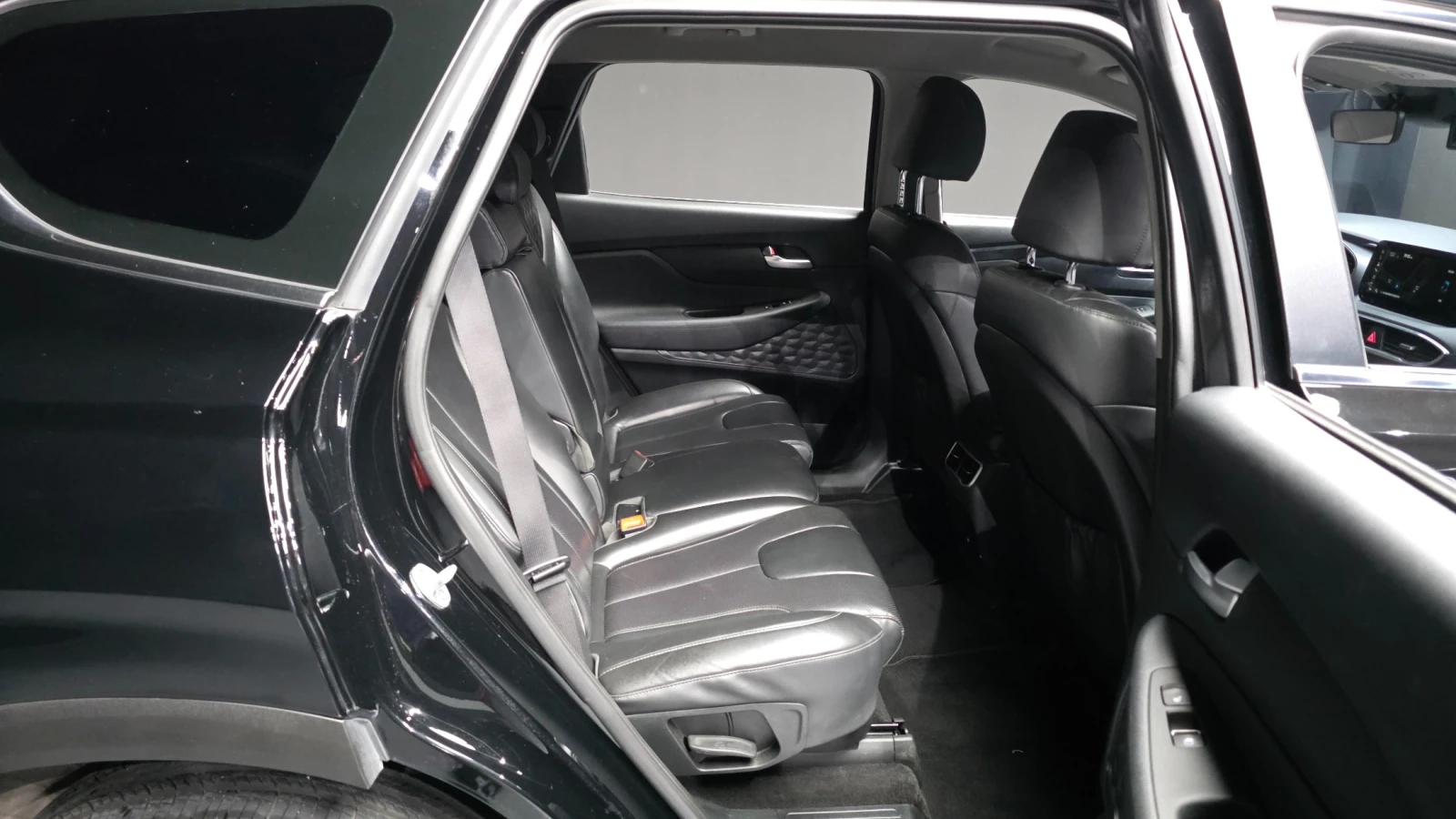 Hyundai Santa fe Diesel 2.2 2WD, снимка 12 - Автомобили и джипове - 55752736