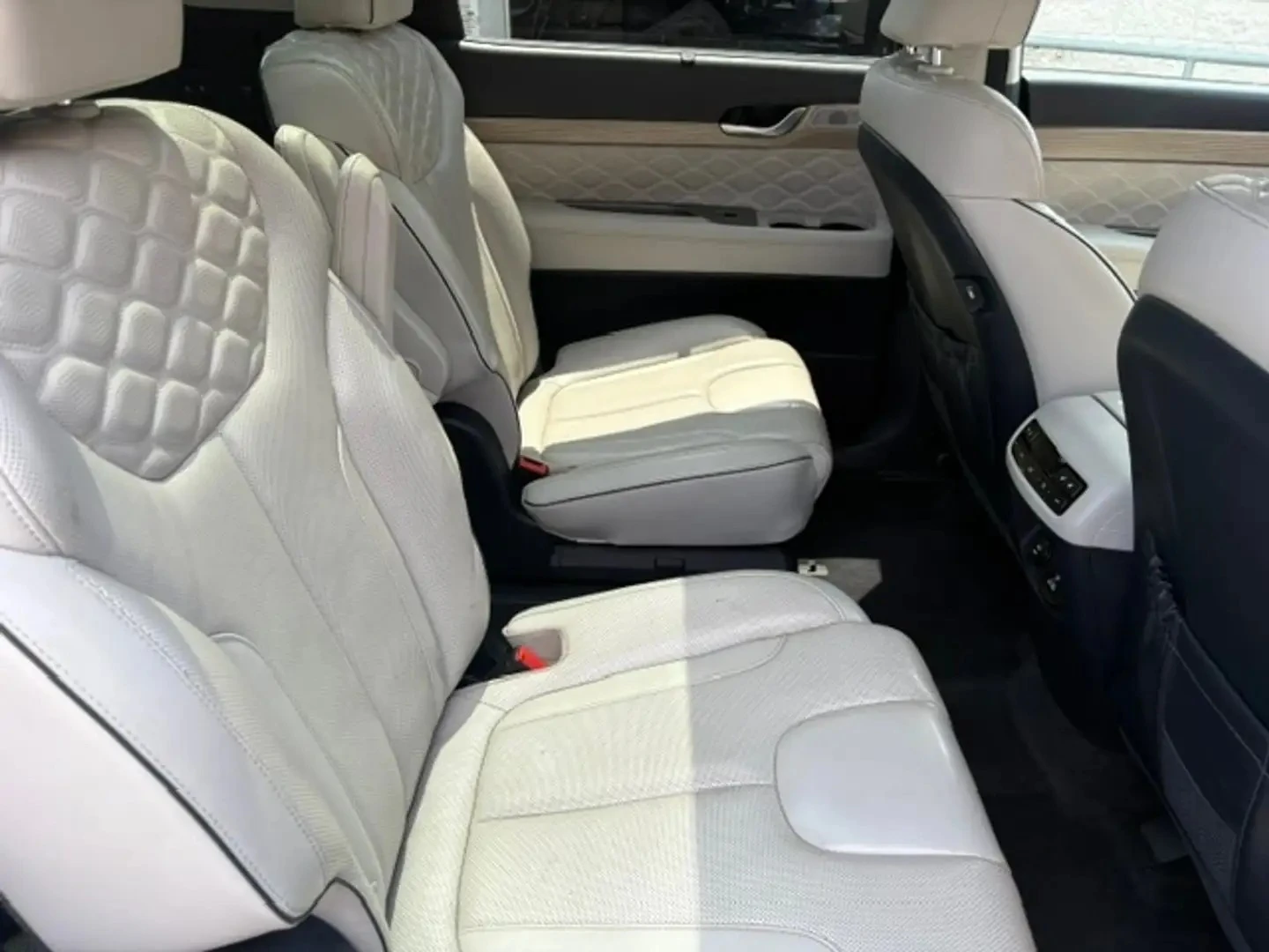 Hyundai Palisade ULTIMATE CALLIGRAPHY* 4x4* 7МЕСТА, снимка 9 - Автомобили и джипове - 55839303