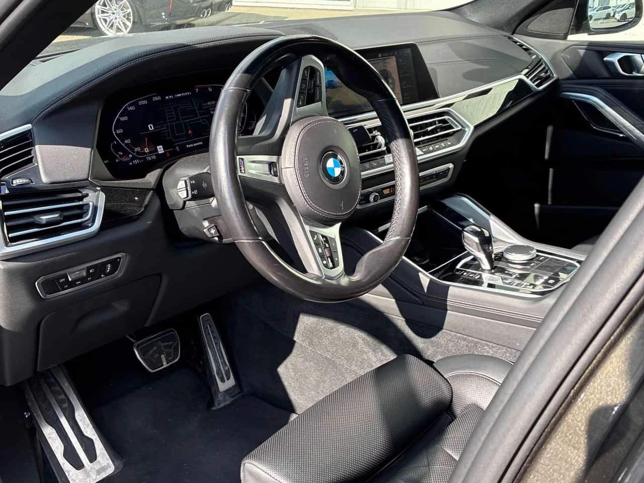 BMW X6 * M50i * CARFAX * ����� �� ����������� | Mobile.bg � ����������� 5