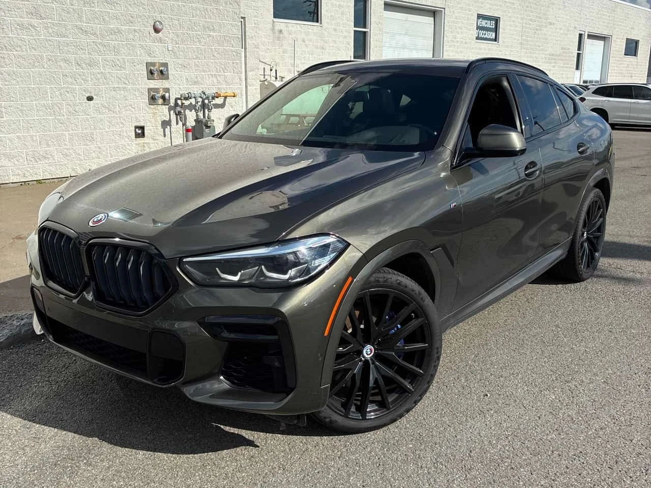 BMW X6 * M50i * CARFAX * ОПЦИЯ ЗА ФИНАНСИРАНЕ
