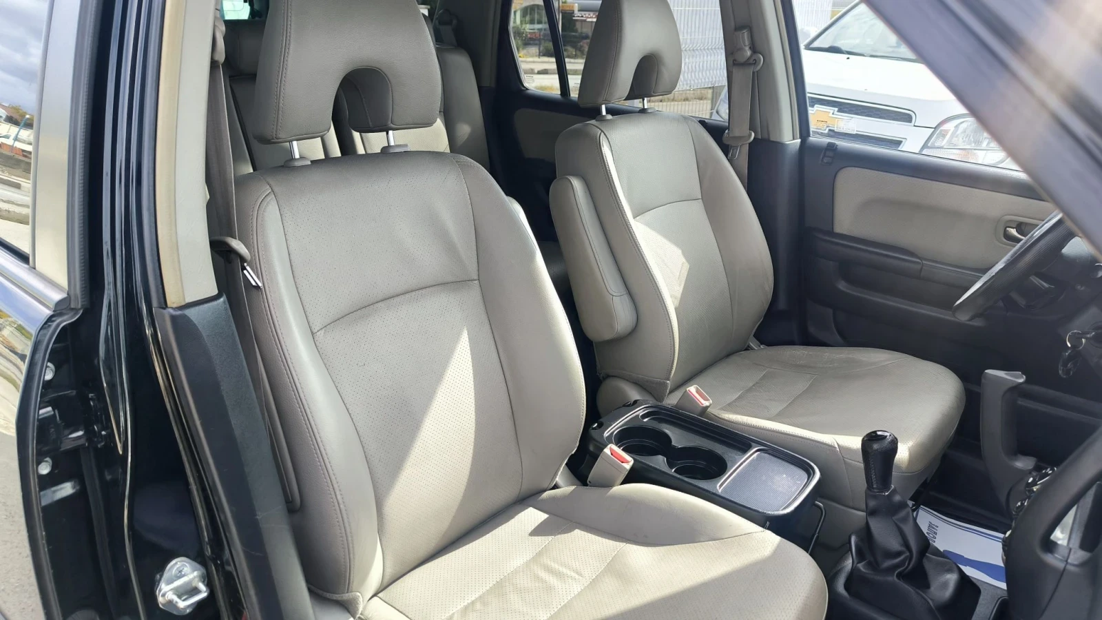 Honda Cr-v 2.2CDTI, снимка 8 - Автомобили и джипове - 56722665