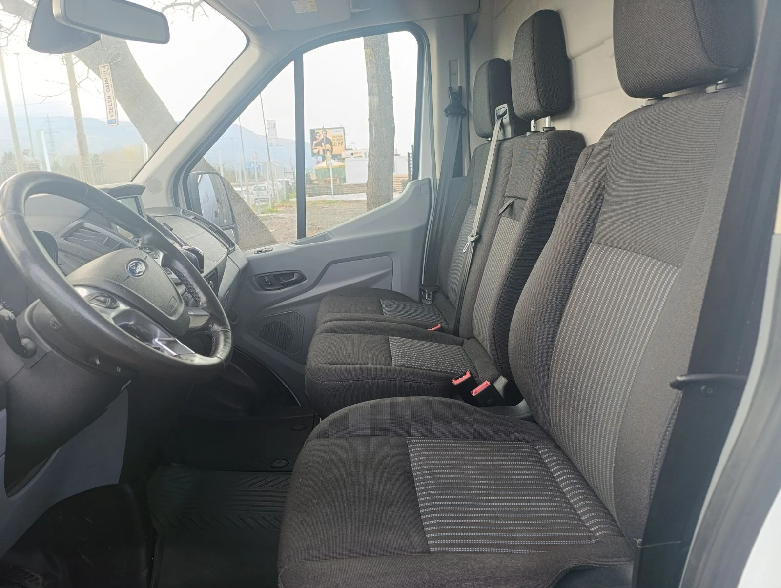 Ford Transit 2.0 TDCI L3H2 - изображение 7