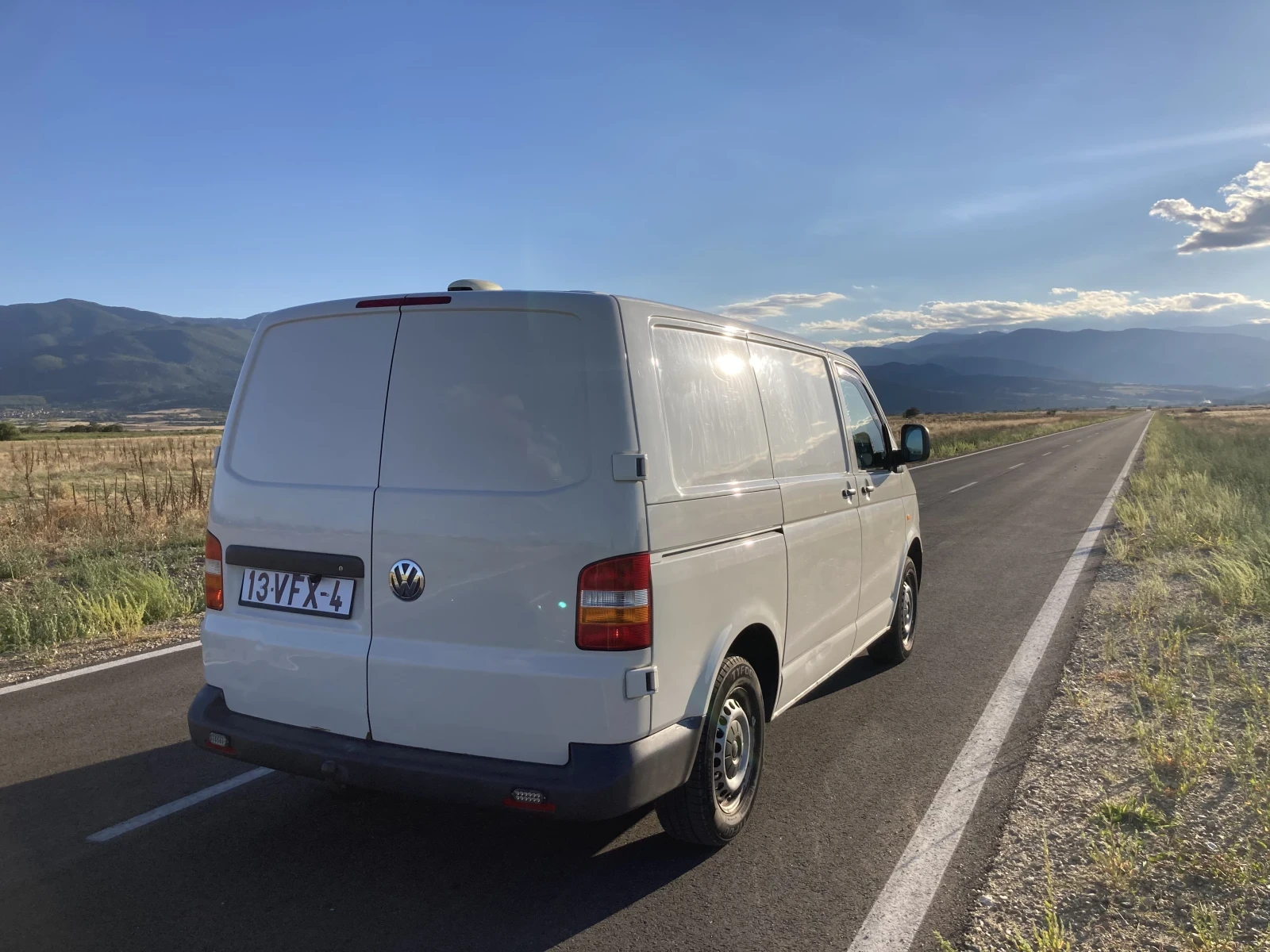 VW Transporter 1.9TDI - изображение 3