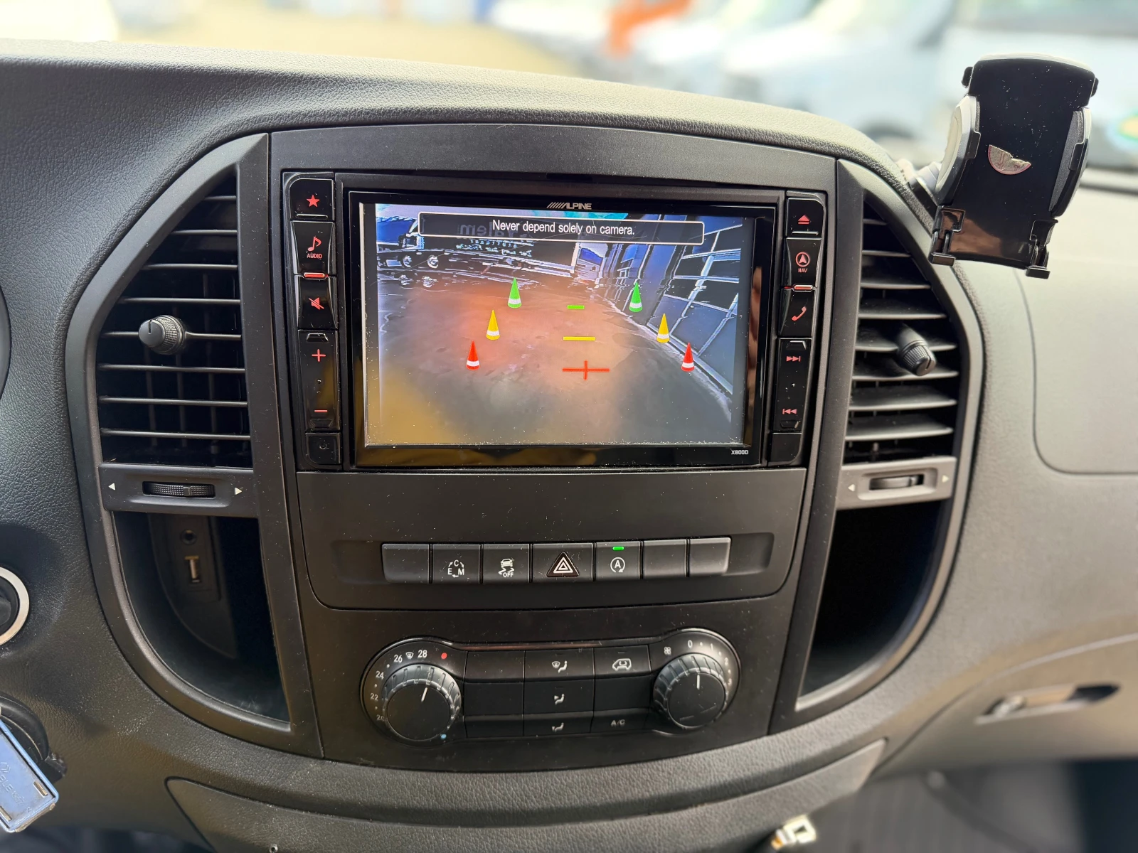 Mercedes-Benz Vito 119!ХЛАДИЛНО!EURO6!FULL!LED!, снимка 14 - Бусове и автобуси - 53820336