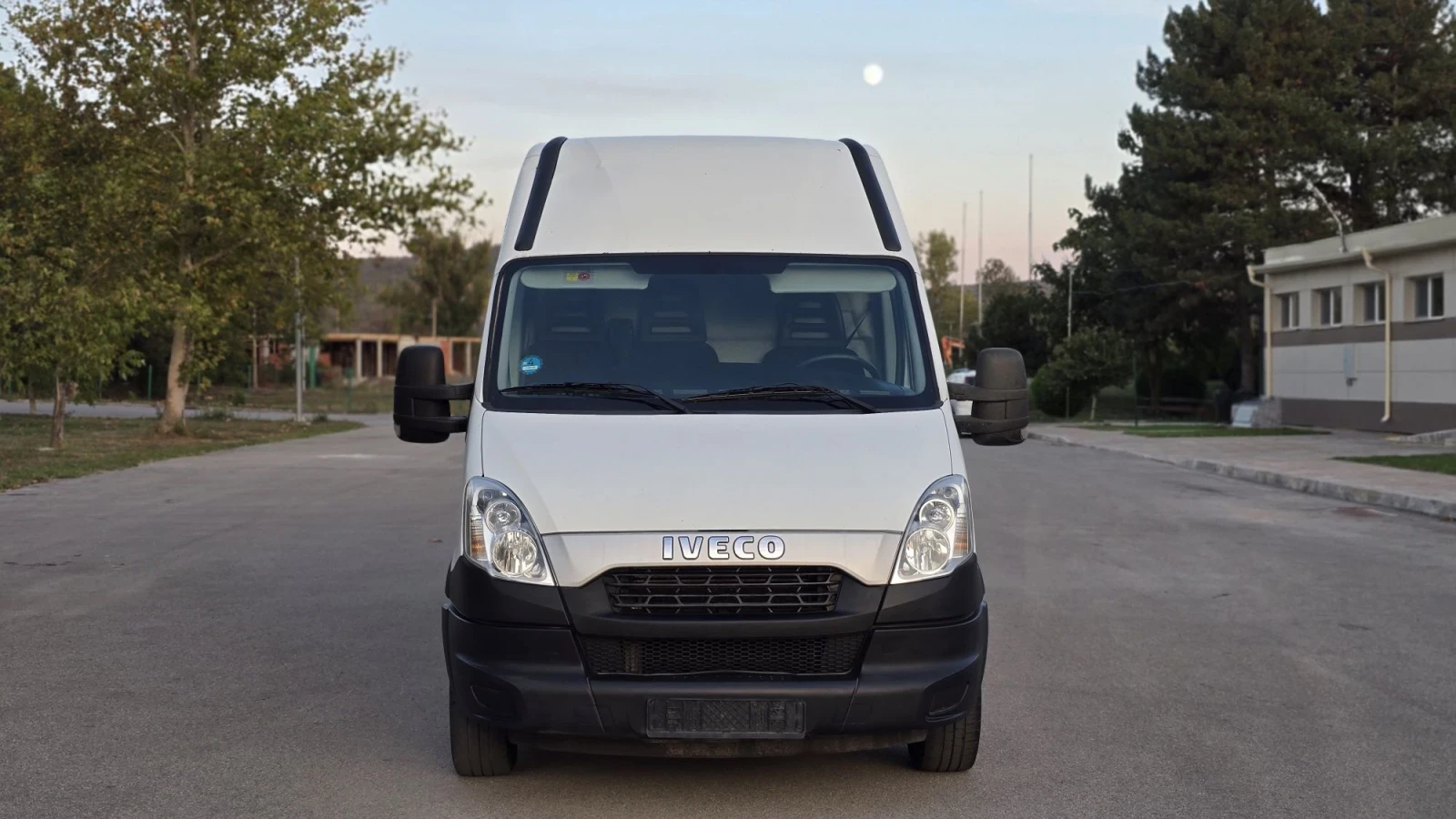 Iveco 35s15 XXL, снимка 8 - Бусове и автобуси - 56237730