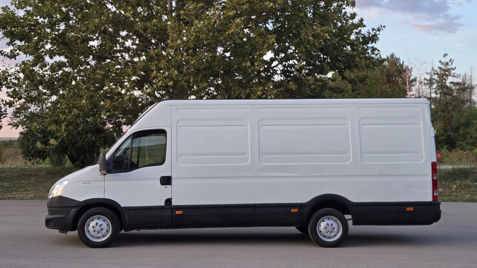 Iveco 35s15 XXL, снимка 2 - Бусове и автобуси - 56237730